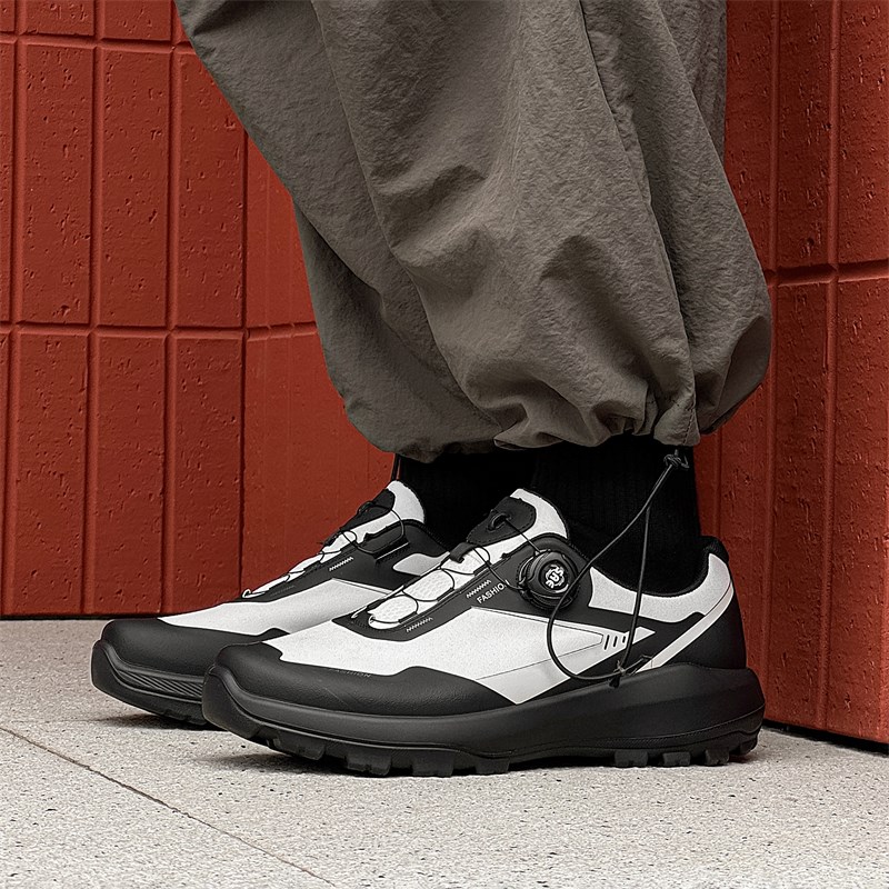 2025新款夏季透气网面运动鞋旋转纽扣户外休闲老爹鞋徒步登山鞋男