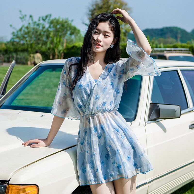 泳衣女款分体三件套保守大码微胖女孩遮肉高级感2024新款度假泳装