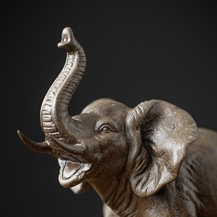 陶瓷大象摆件一对招财开业礼品客厅玄关电视酒柜办公室工艺装饰品
