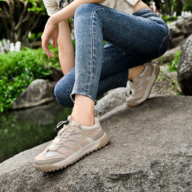 夏季透气网面休闲鞋男女情侣款超轻便百搭户外运动登山徒步鞋软底