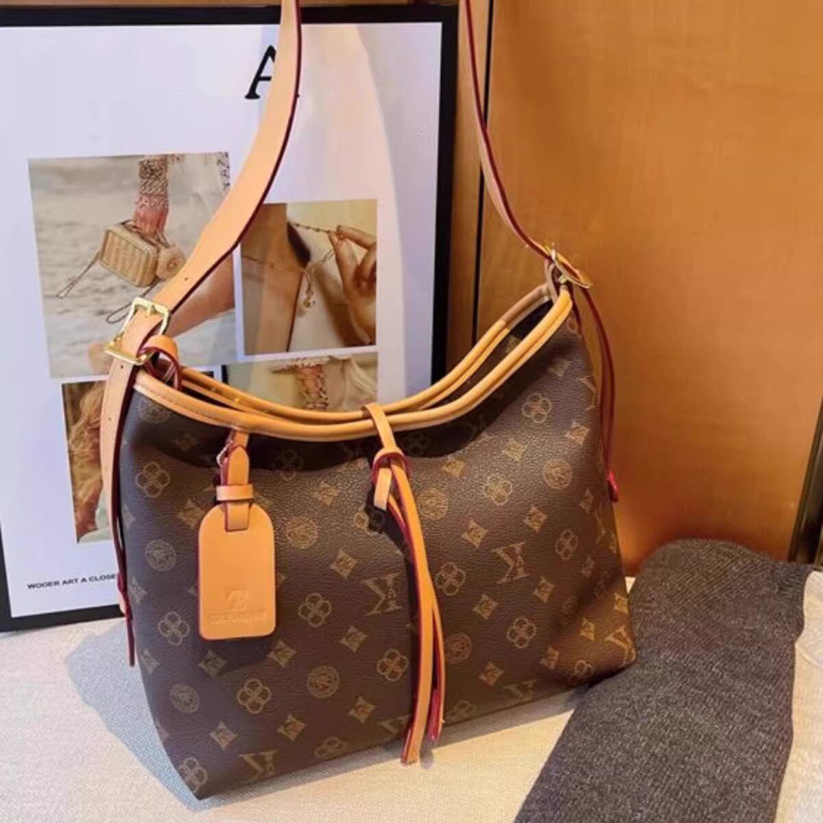 真皮复古印花包包女2026新款简约单肩斜挎包经典时尚通勤老花女包