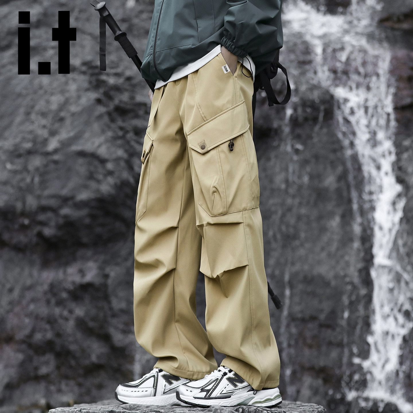 itizzue美式户外登山软壳冲锋裤