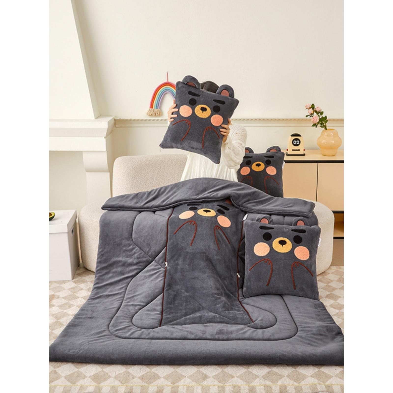 抱枕被子两用午休二合一加厚汽车载折叠多功能沙发盖毯汽车靠垫冬