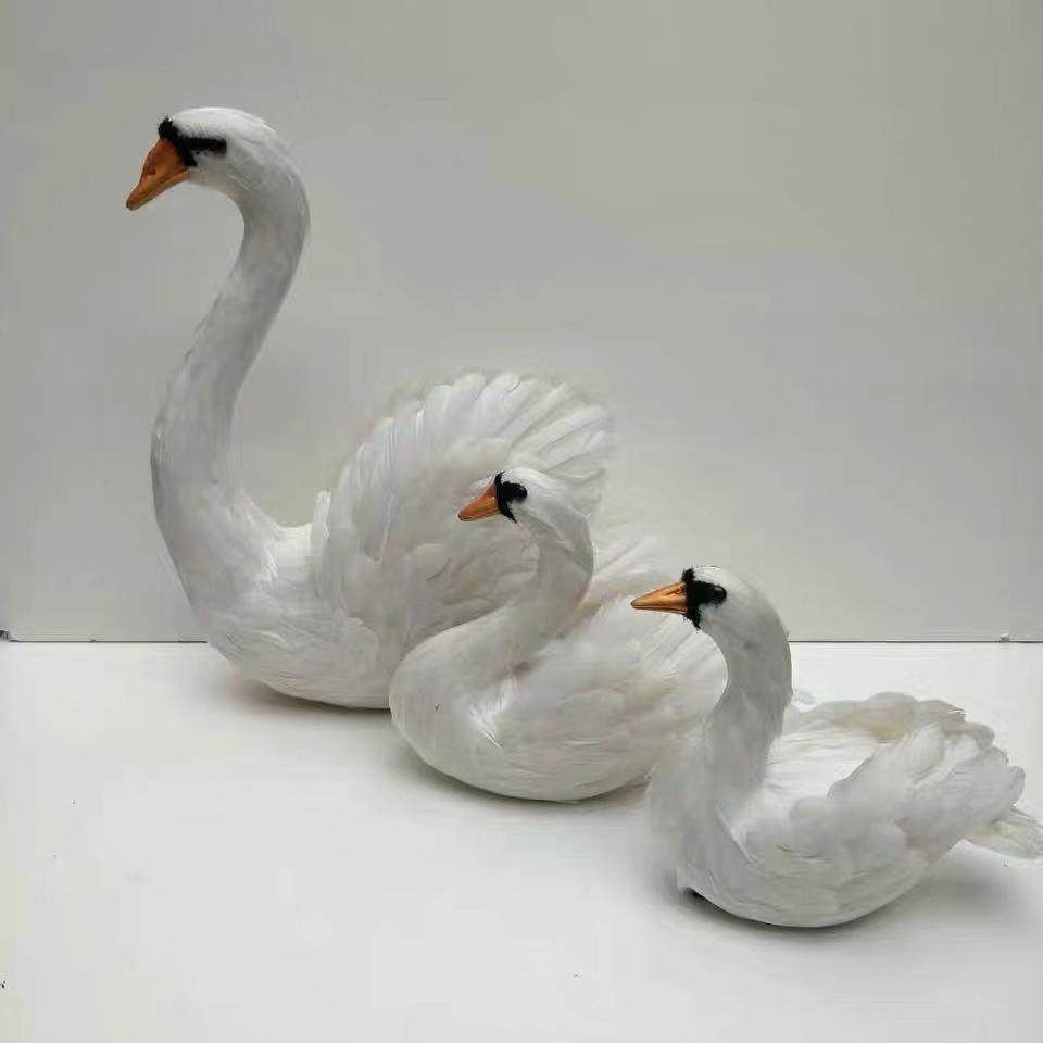 新款彷真天鹅模型羽毛装饰橱窗家居庭院摆件婚礼演出舞台摄影道具