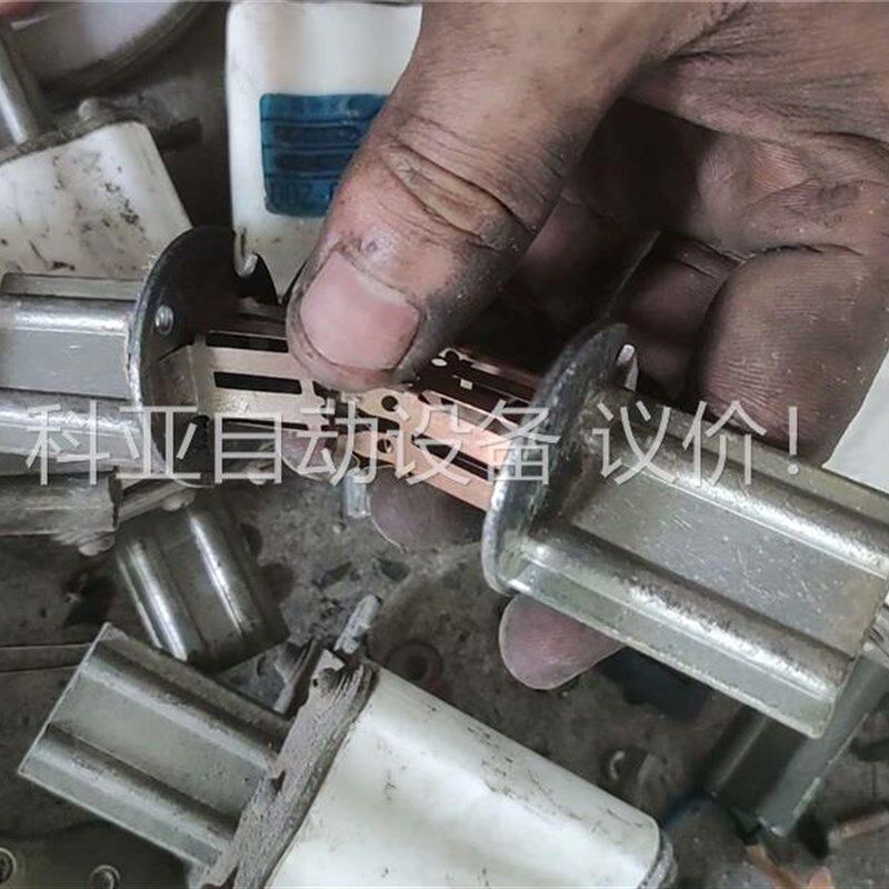 收熔断器,越小越值钱,开关里面那种小保险丝的T就不要了,价格量
