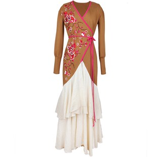 此岸歌声*土黄拼米白绣花风衣裙(15件)