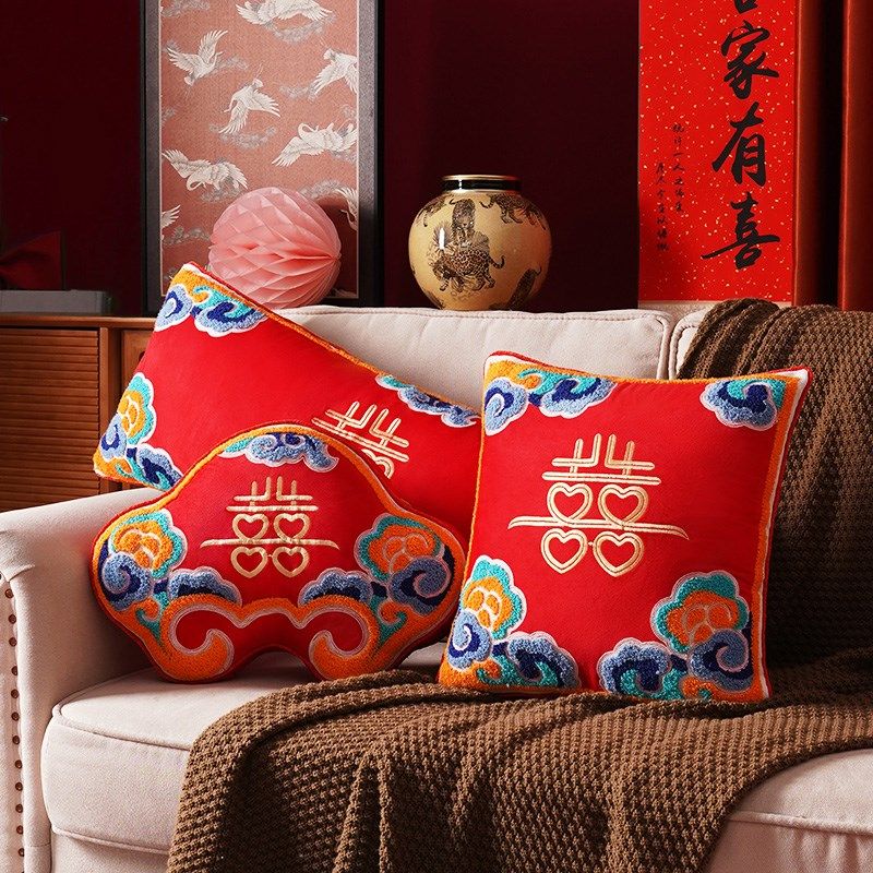 喜结良缘抱枕红色喜字靠枕中式婚房靠垫结婚沙发床上高级喜庆靠垫,居家布艺,靠垫/抱枕,淘宝优惠券,粉丝福利购,淘宝优惠卷
