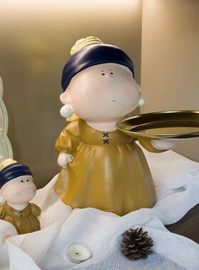 法式艺术玄关钥匙收纳家里软装饰品戴珍珠耳环少女托盘摆件工艺品