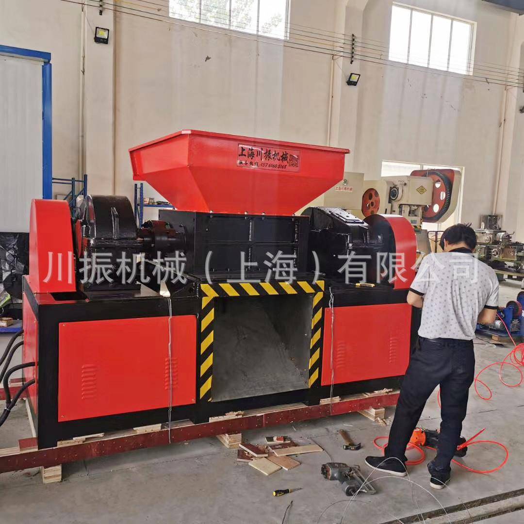 现货供应600型双轴撕碎机油桶铁皮金属木材轮胎建筑垃圾撕碎机