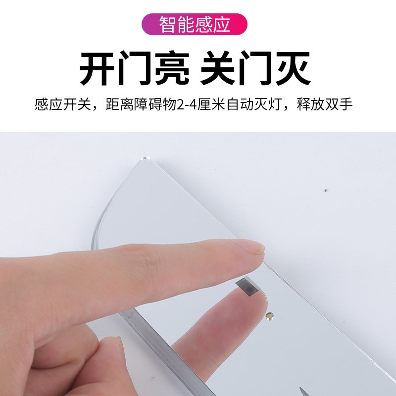 奥迪A6L Q5 Q7 Q3 A3 A5 A7 A8 A4L门槛条发光迎宾踏板保护氛围灯