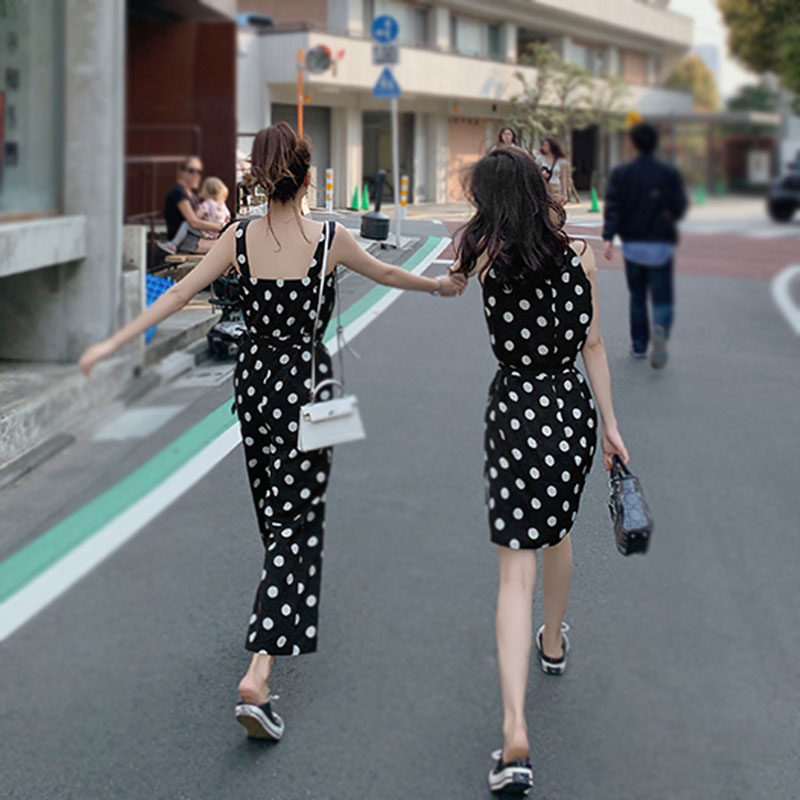 波点吊带阔腿连体裤女夏圆点连衣裤高腰显瘦雪纺九分裤闺蜜装薄款