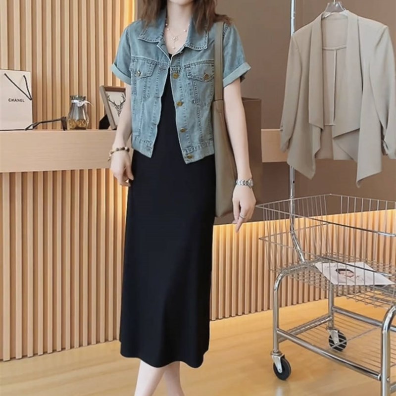 高级感薄款牛仔衬衫女2023早秋小个子休闲短外套今年流行时尚上衣