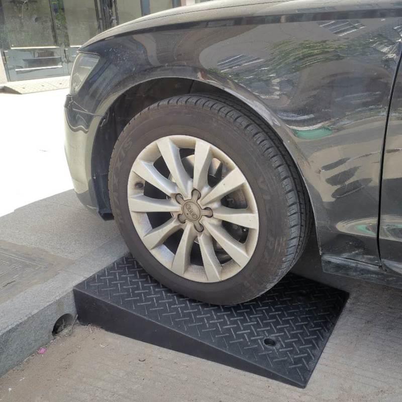 加重橡塑台阶垫斜坡垫橡胶马路牙子加宽路沿坡货车汽车爬坡上坡垫