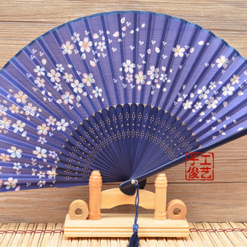 日式和风折扇精美樱花中国风扇子家居装饰摆件女式折扇真丝扇子