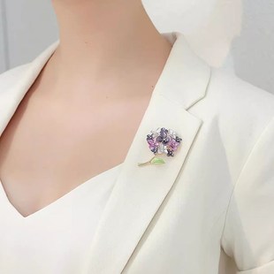 个性 文艺绣球花胸针女日韩可爱气质胸花时尚 外套别针百搭配饰