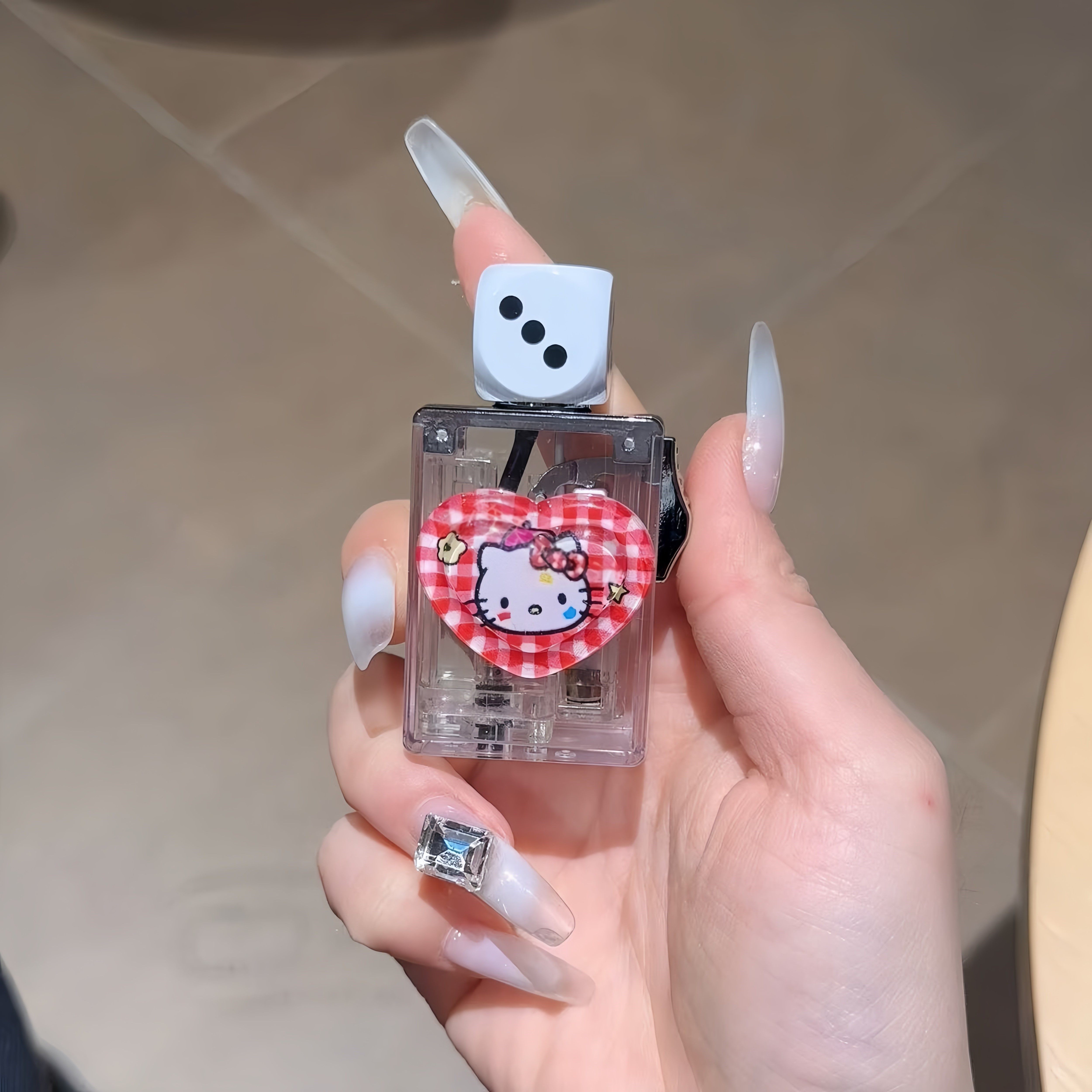 小红书爆款HelloKitty打火机充气防风旋转骰子卡通女孩个性高颜值,个性定制/设计服务/DIY,打火机,淘宝优惠券,粉丝福利购,淘宝优惠卷