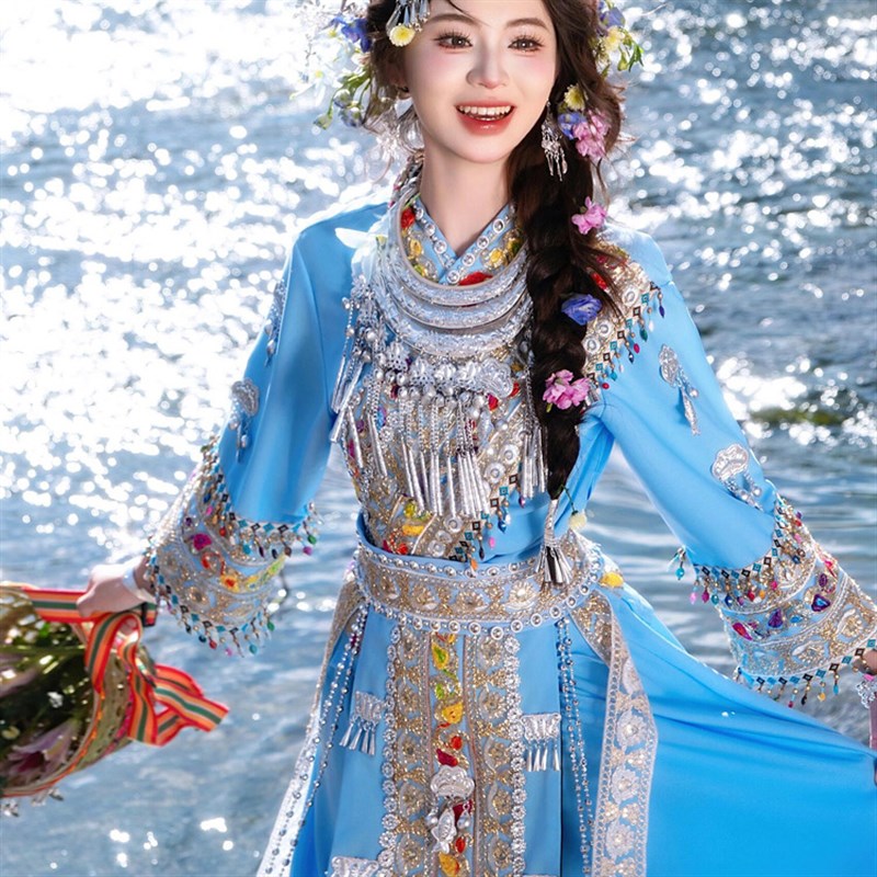 新款苗族服装女i蓝色套装少数民族风苗疆少女旅拍摄影民族风舞蹈