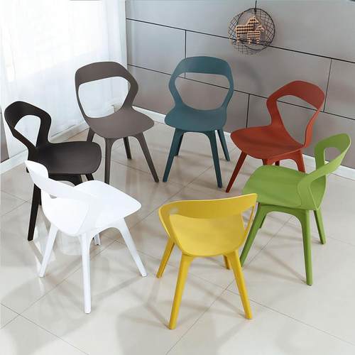 斯堪的纳维亚椅靠背凳塑料餐椅现代简约家慵懒谈判休闲餐厅流行无