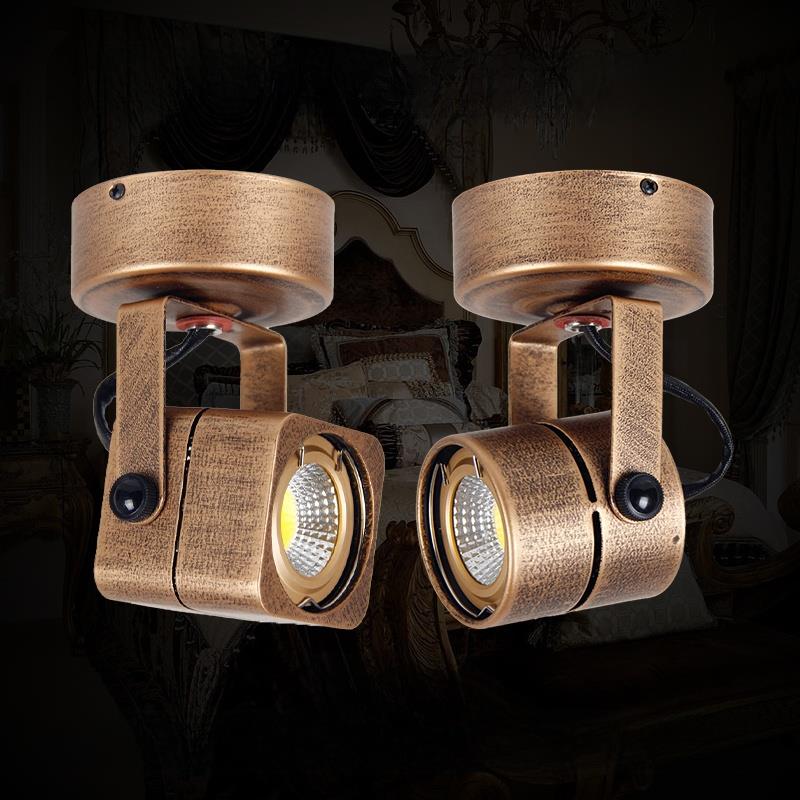 表面安装欧洲覆古斯堪的纳维亚黄铜色表面安装小聚光灯轨道灯显示