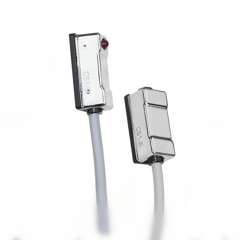 磁性开关磁控气动感应CS1-F/U接近传感器二三线限位磁控气缸6-36V