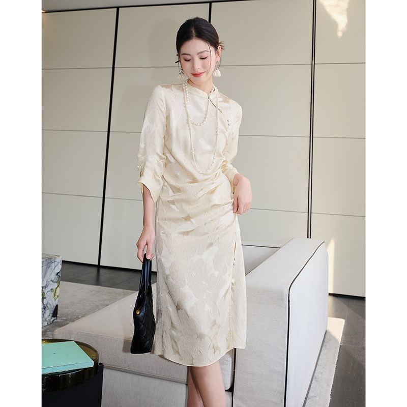 尚孚 新中式国风提花缎面 改良旗袍真丝连衣裙 收腰年轻礼服款