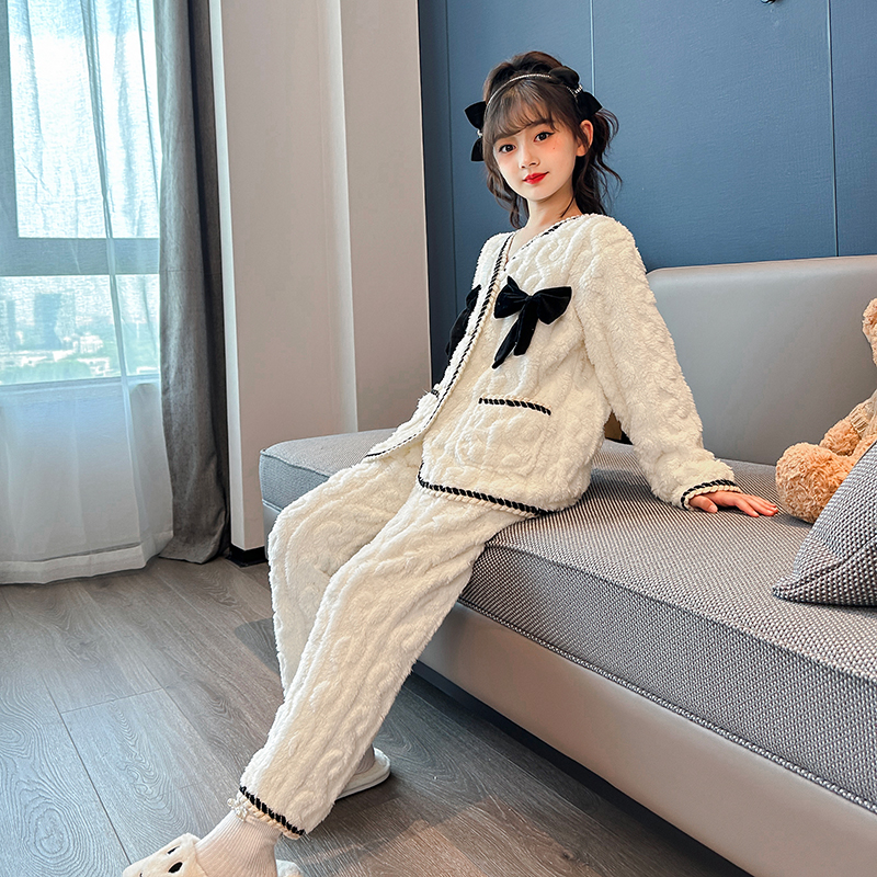 女童冬季睡衣珊瑚绒法兰绒2023新款秋冬款大童女宝家居服女孩儿童