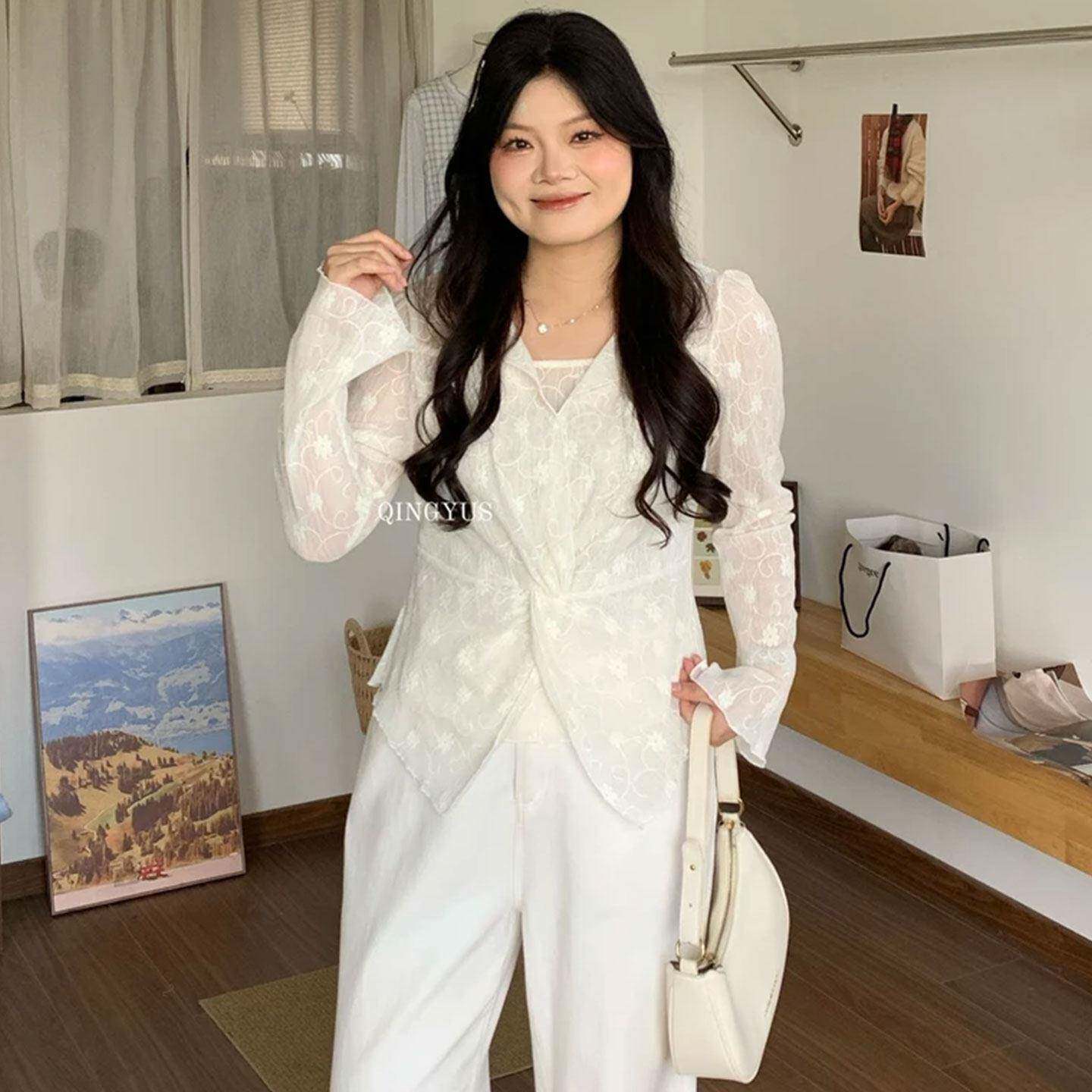 极速大码法式温柔风蕾丝拼接长袖衬衫女秋季胖mm收腰气质通勤显瘦