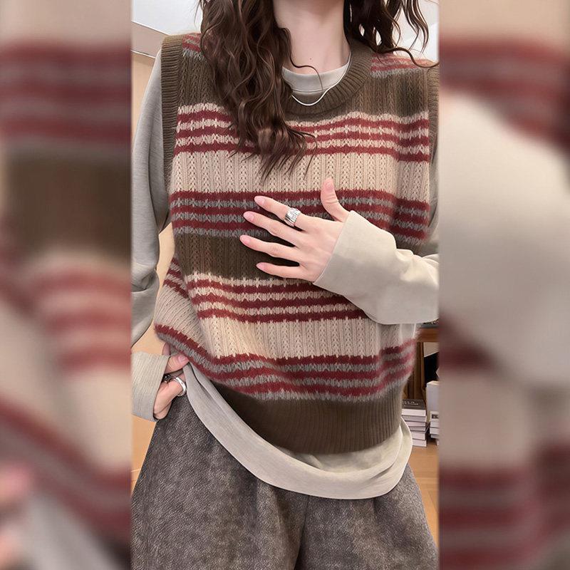 极速复古条纹针织马甲两件套女秋季休闲撞色背心套头叠穿洋气时尚