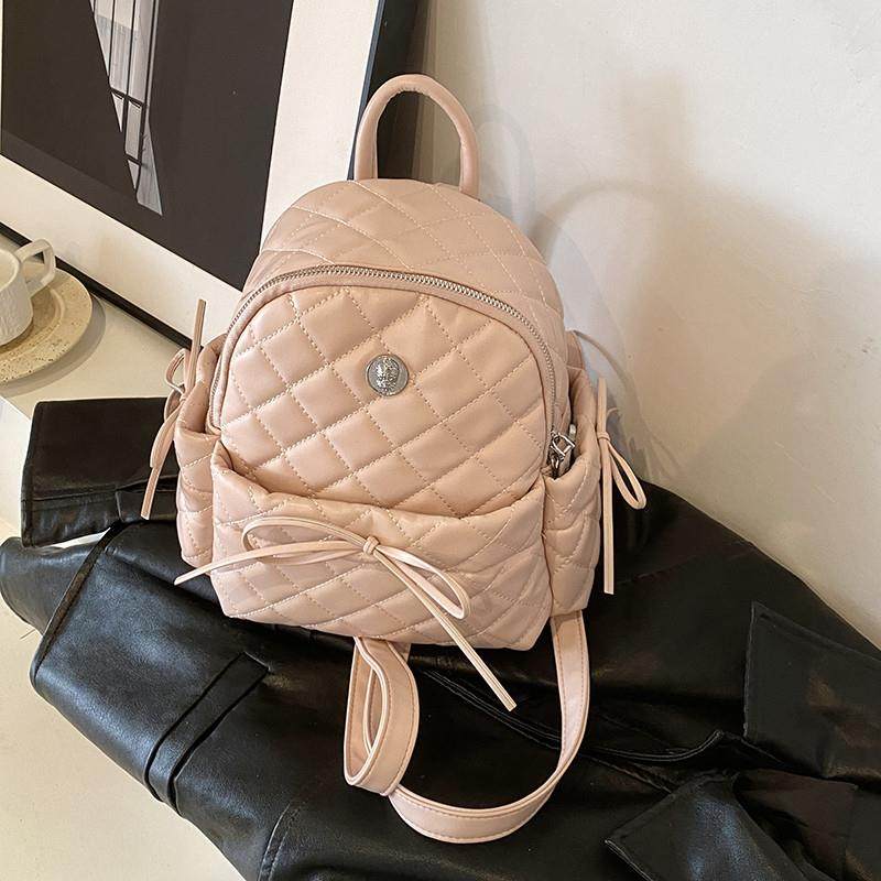 推荐萎格绣线女双肩包2025新款百搭出游旅行包时尚后背包学生上课