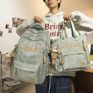 推荐书包女初中生高中生卡通印花熊双肩包男生日系小学生36年级