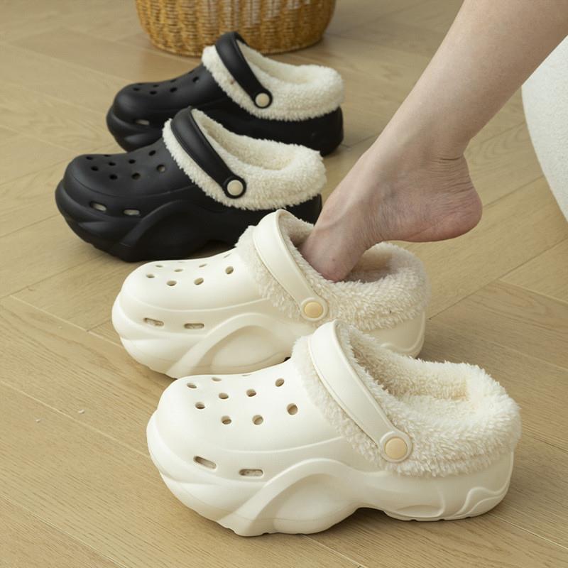 新款加绒洞洞鞋女士冬季防