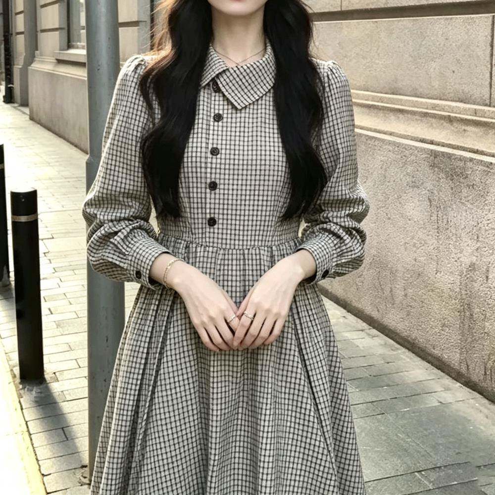 极速复古格子长袖连衣裙翻领收腰裙初秋新款绑带衬衫长裙女气质a