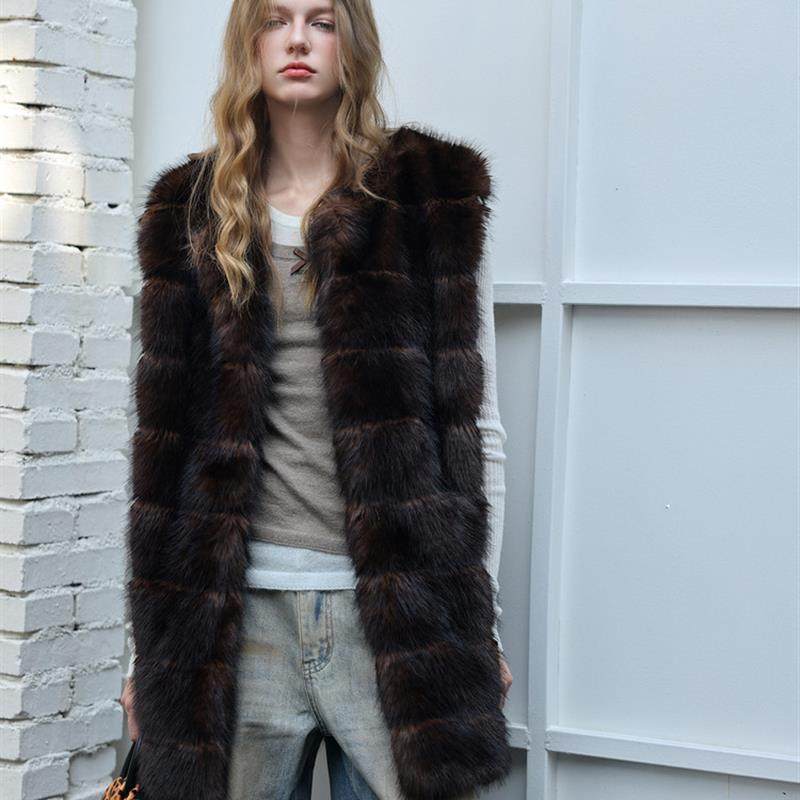 环保紫貂中长款毛毛马夹仿皮草百搭气质深色奢华满天星马甲外穿女