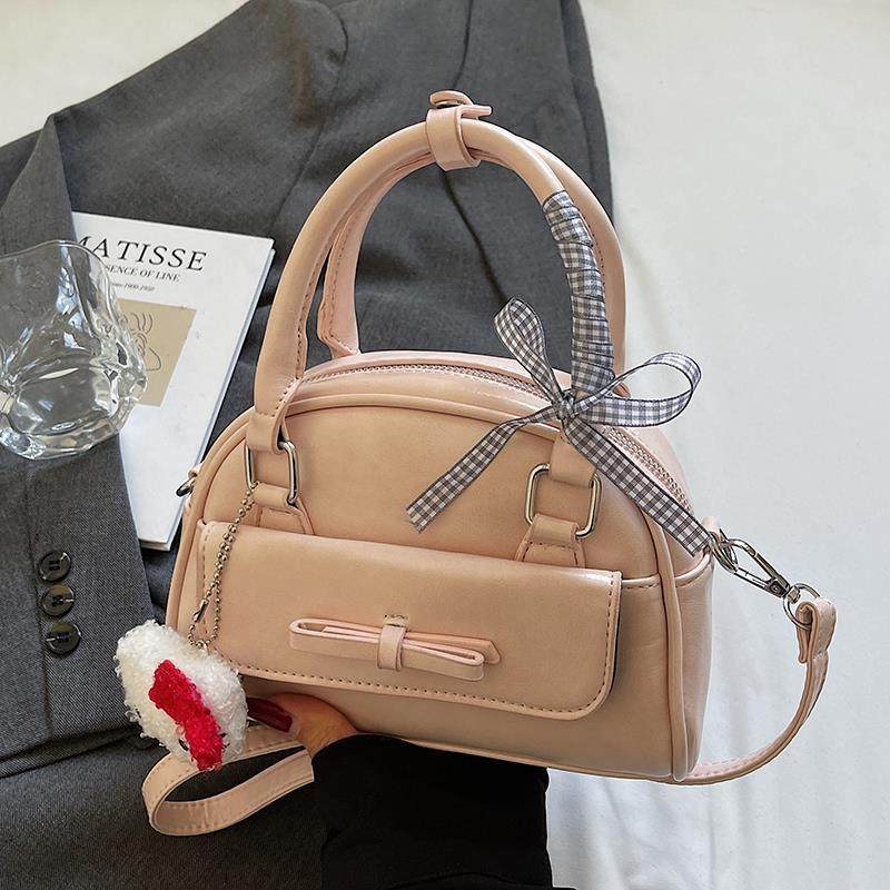 推荐高级感甜美少女包包2025新款时尚百搭小众斜挎包超火手提保龄