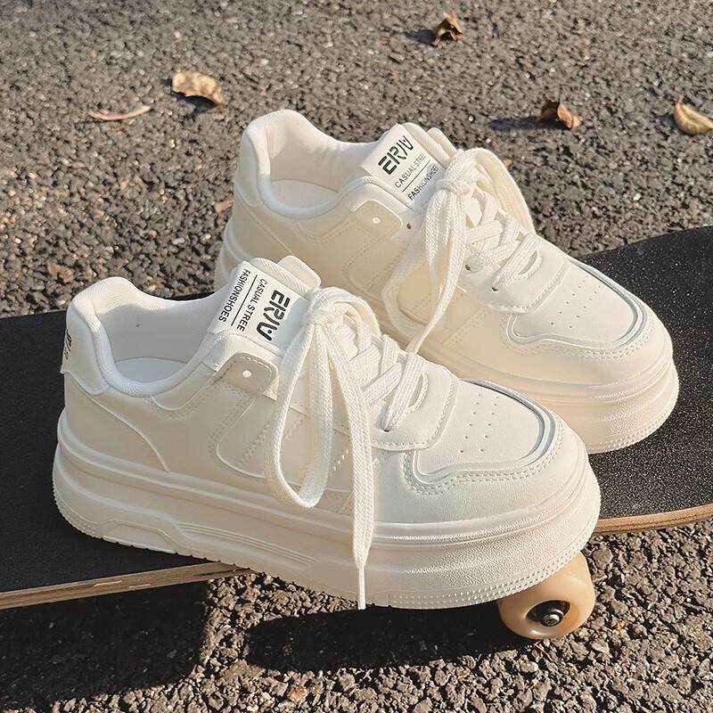 推荐夏季女鞋厚底增高小白鞋2026新款透气网面网鞋配裙子鞋子运动