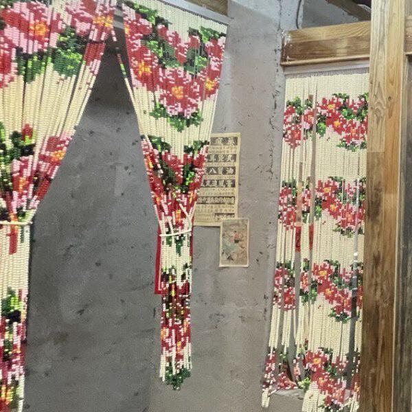 复古花朵珠帘昭和风串珠门帘挂帘工作室装饰挂帘家用玄关隔断帘子