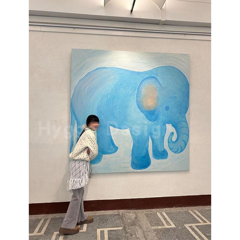 Take an apple治愈系蓝色装饰画可爱大象小众艺术肌理感艺术挂画