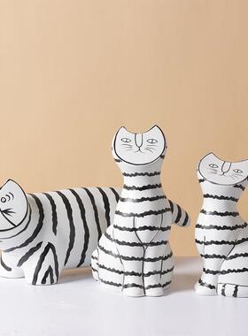 现代北欧意式极简卡通黑白条纹陶瓷平脸猫摆件家居样板房软装饰品