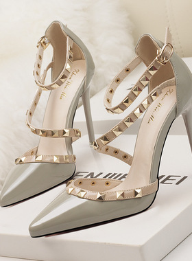 全屋定制衣柜样板房衣帽间摆件服装帽G子包包男女鞋子道具房装饰