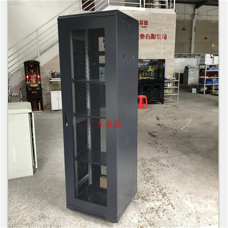 深圳标准网络服务器机柜3q7U42U1.2米2米2.2米布线机柜综合配线柜