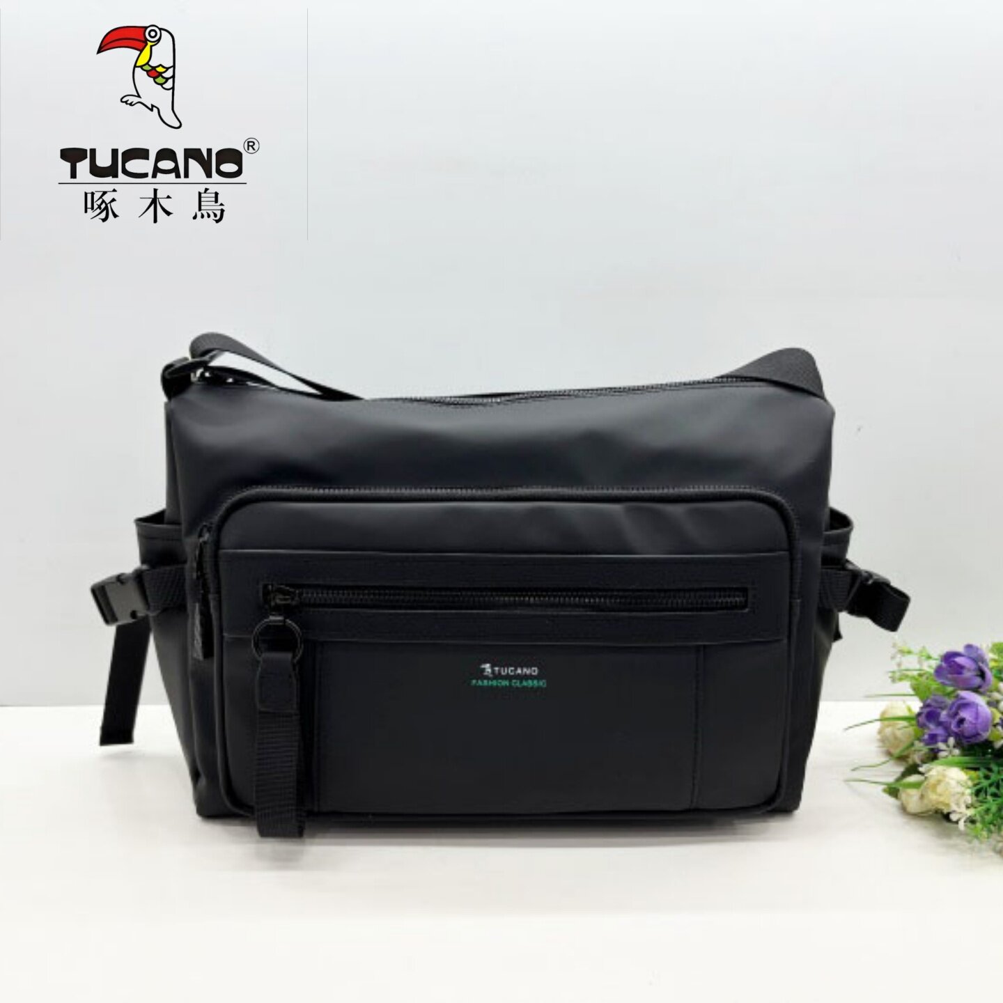 TUCANO/啄木鸟商场同款男包2026新款时尚休闲布斜挎包胸包TBF1461