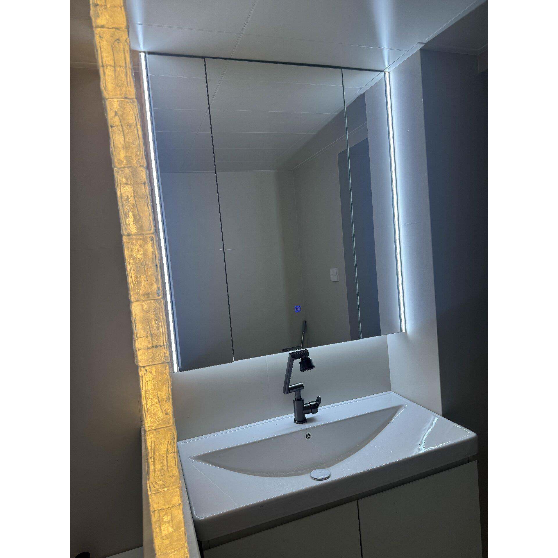 智能浴室镜柜挂墙式带背光灯防雾卫生间镜子置物架单独收纳可定制