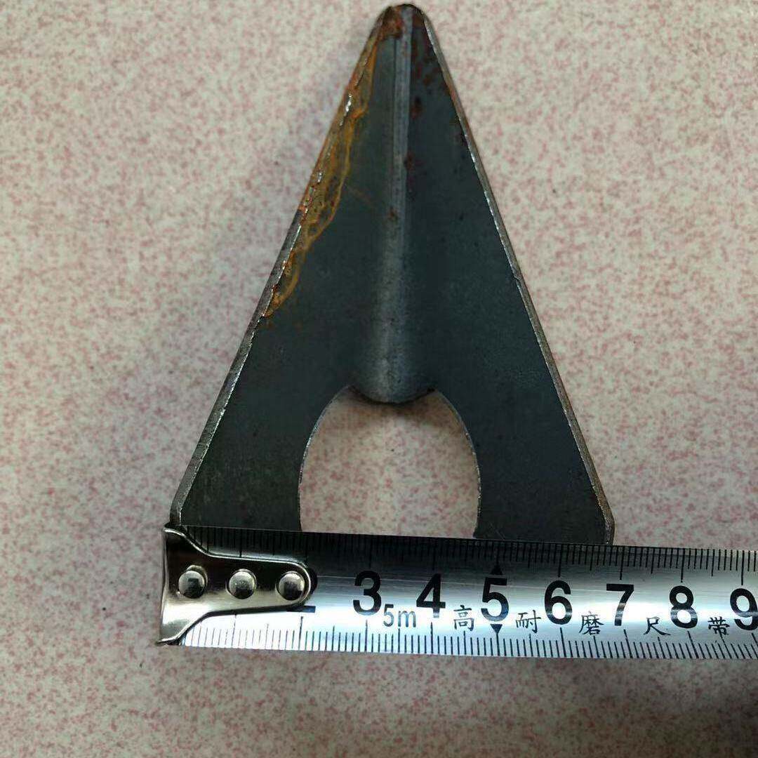 小麦播种机楼腿冲压尖焊1寸管小麦播种机楼腿燕尾犁尖播种机配件