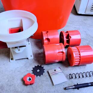 手推式播种器配件排种器化肥娄追肥娄底仓总成