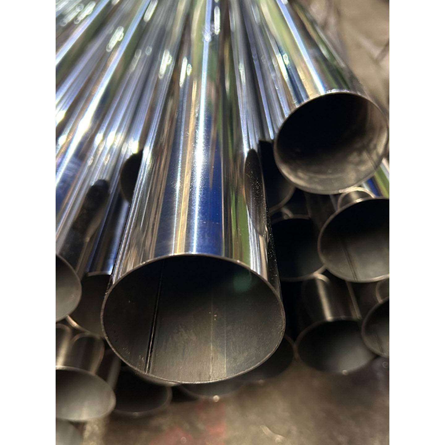 不锈钢201圆管方管装饰管304钢板圆棒管厚管工业用管角钢316