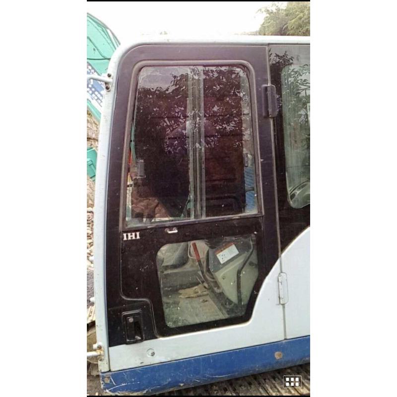 石川岛挖掘机玻璃石川岛100NS前挡前下左前推左后推左门下玻