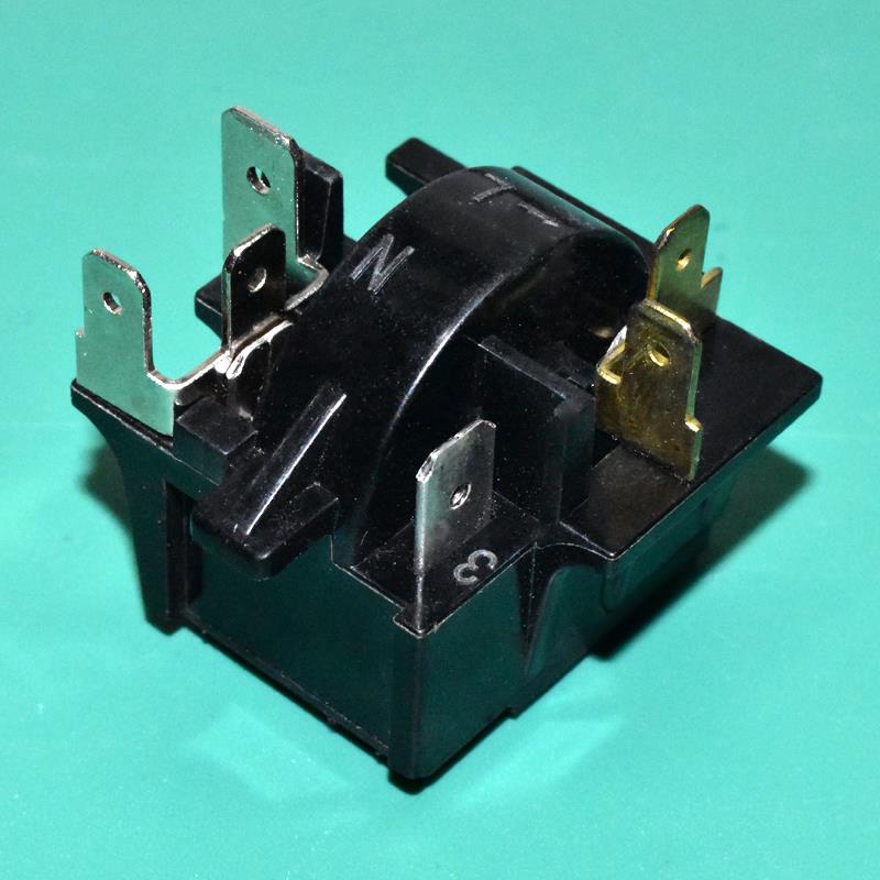 适用奥马冰箱冰柜压缩机PTC启动器QP2-15H继电器蝶形过载热保护器