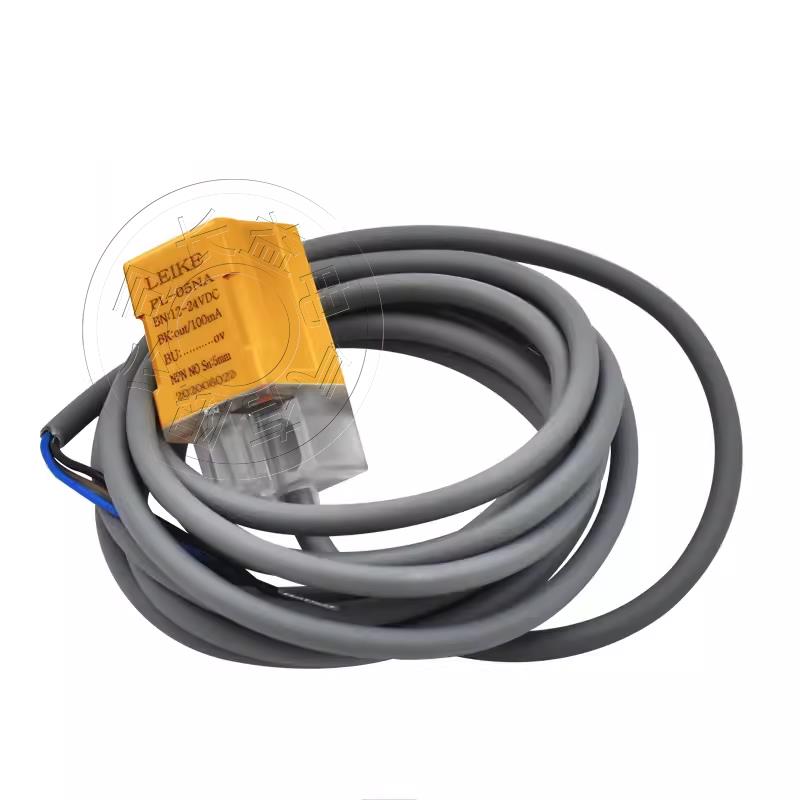 LEIKE雷克金属感应方形接近开关PL-05NA PL-05PA2直流三线传感器