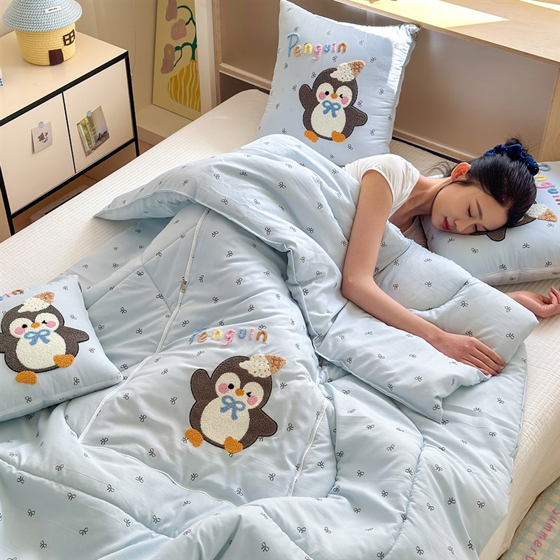 汽车载抱枕被子两用靠垫可折叠办公室午睡空调毯子枕头被二合一