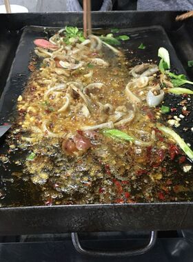 湘西铁板烧 凹型油炸煎烧烤炉烤鱼烤虾烤肉自助乌U龙山铁板烧定做